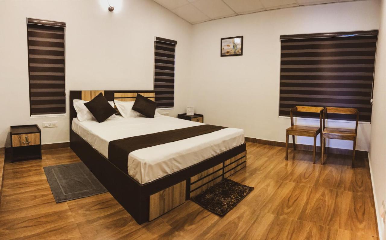 Partho Home Stay Padinjarathara Zewnętrze zdjęcie