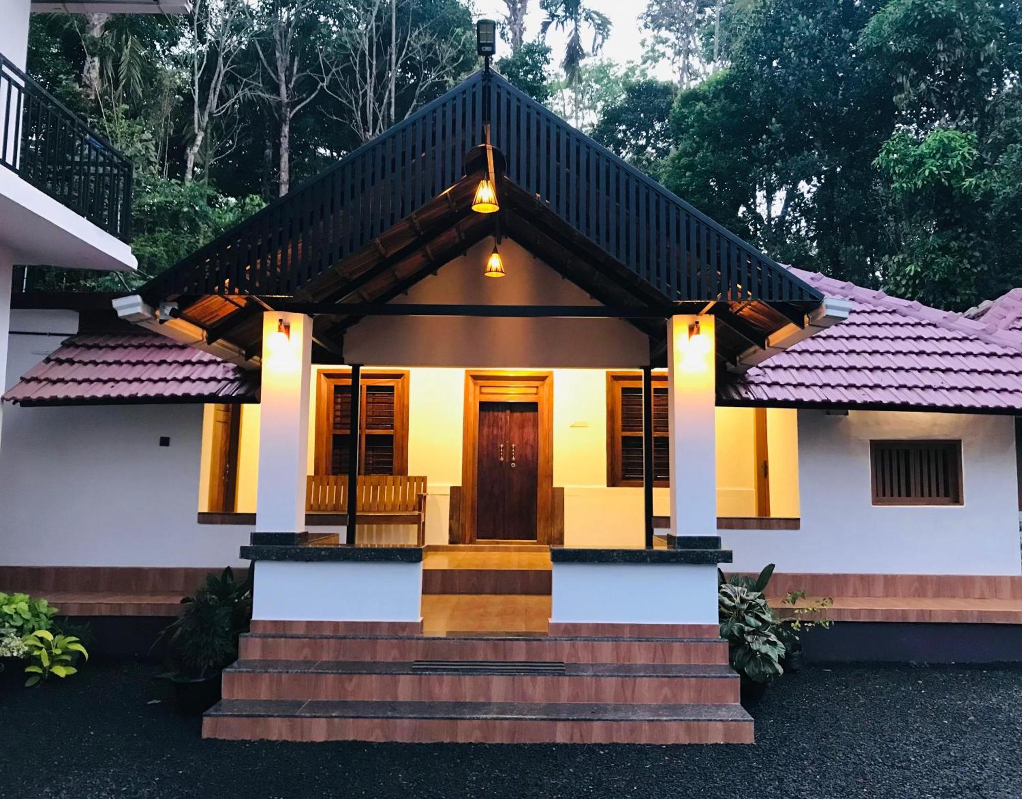 Partho Home Stay Padinjarathara Zewnętrze zdjęcie